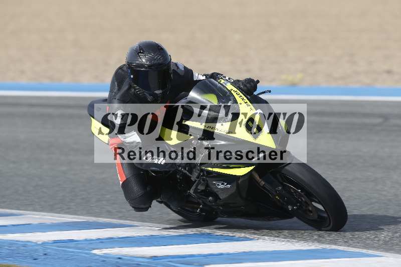 /Archiv-2024/02 29.01.-02.02.2024 Moto Center Thun Jerez/Gruppe gruen-green/87